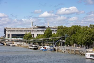 Port de Bercy - Escales fluviales - Agrandir l'image 12 sur 20, fenêtre modale